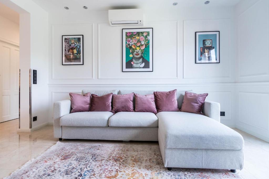 Posedenie v ubytovaní Corvinus Smart Apartment with Beautiful View