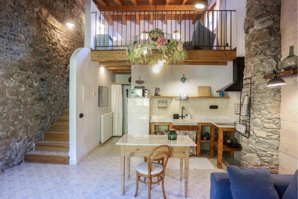 El Mas de Sant Vicenç - apartamentos rurales, Arsèguel ...
