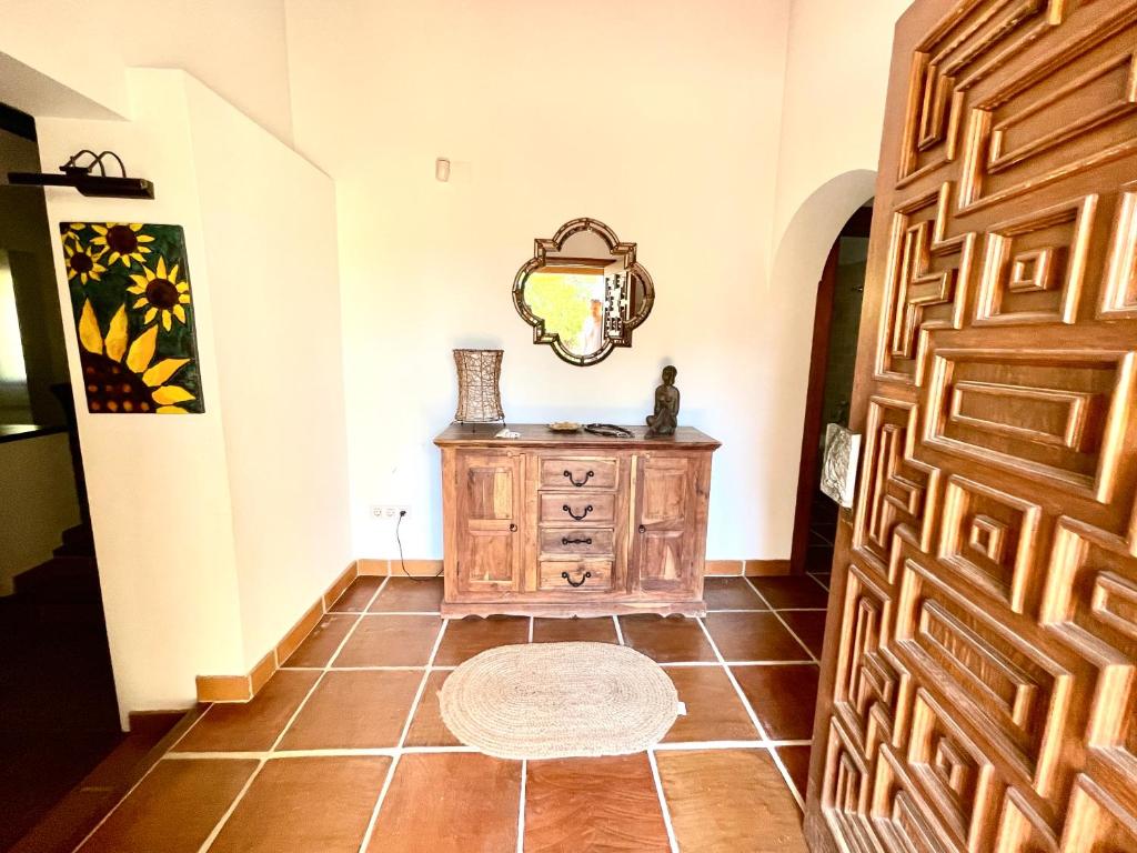 Fotografie z fotogalerie ubytování Villa de estilo español con jardín y piscina v destinaci Altea