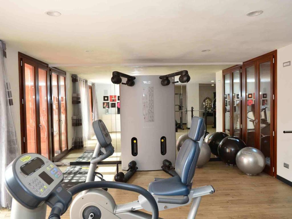 Fitness centrum a/nebo fitness zařízení v ubytování BeBDoremi