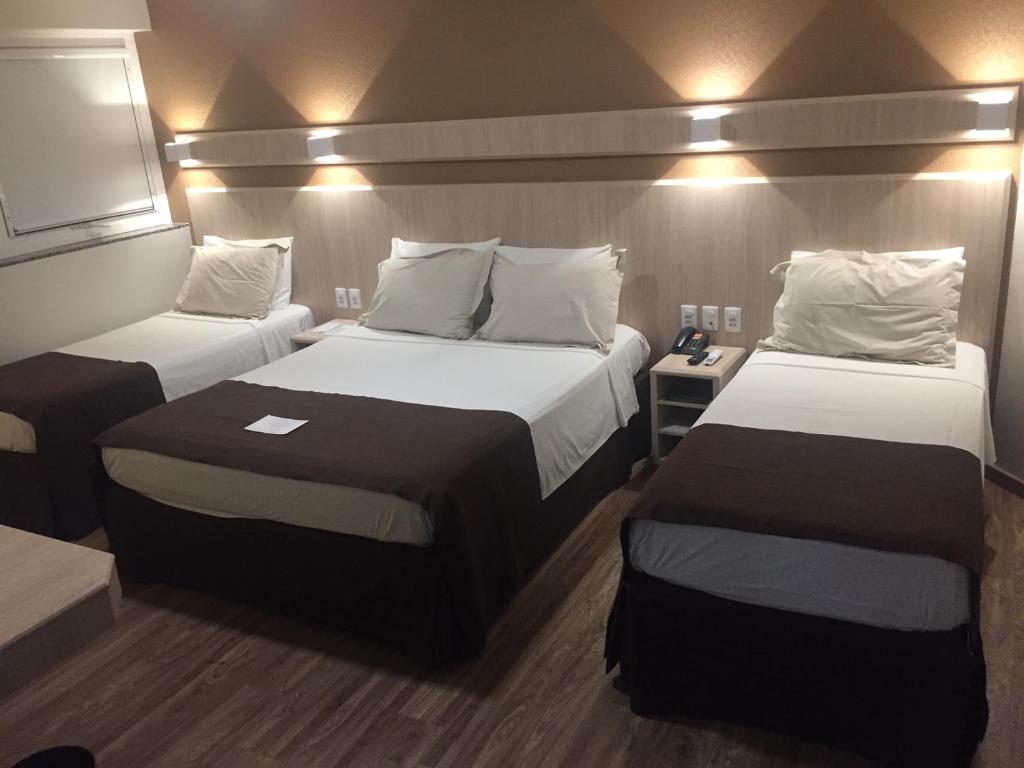 Quarto Quádruplo Standard