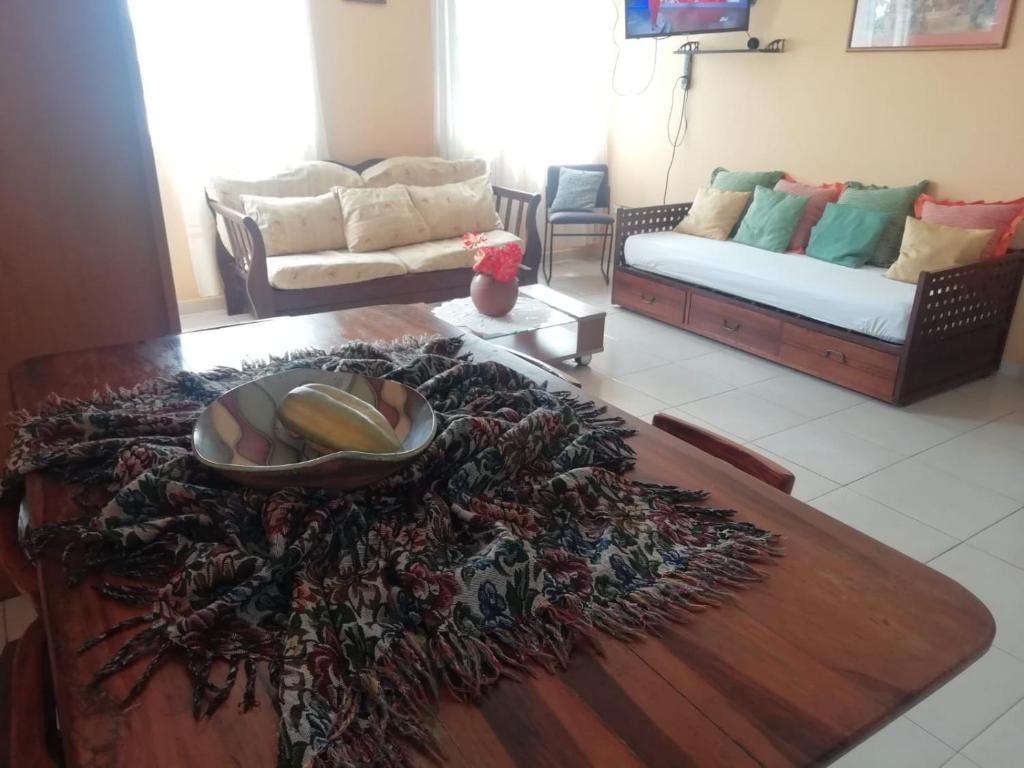 Blanca Apartments - One-Bedroom Apartment With Views
