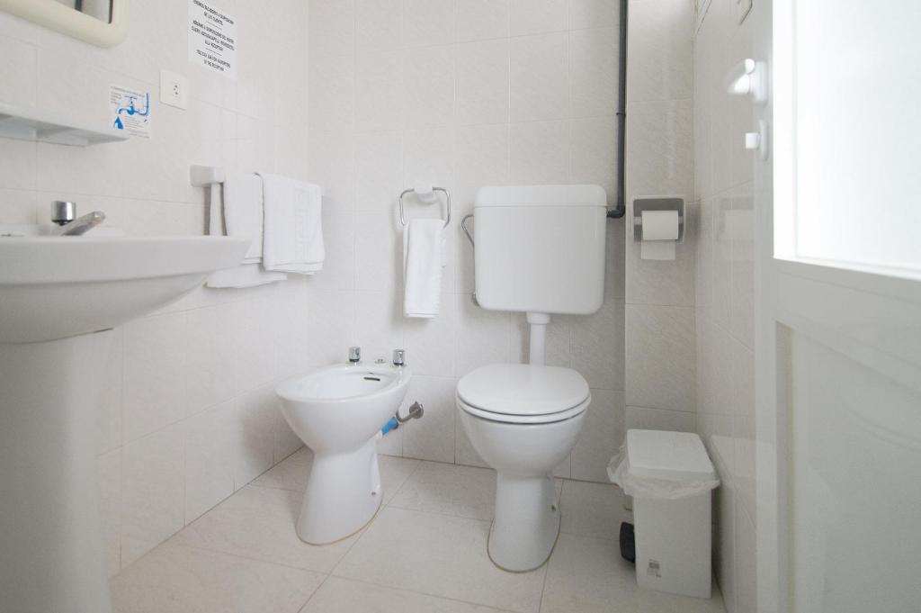 Koupelna v ubytování Hostal Capri