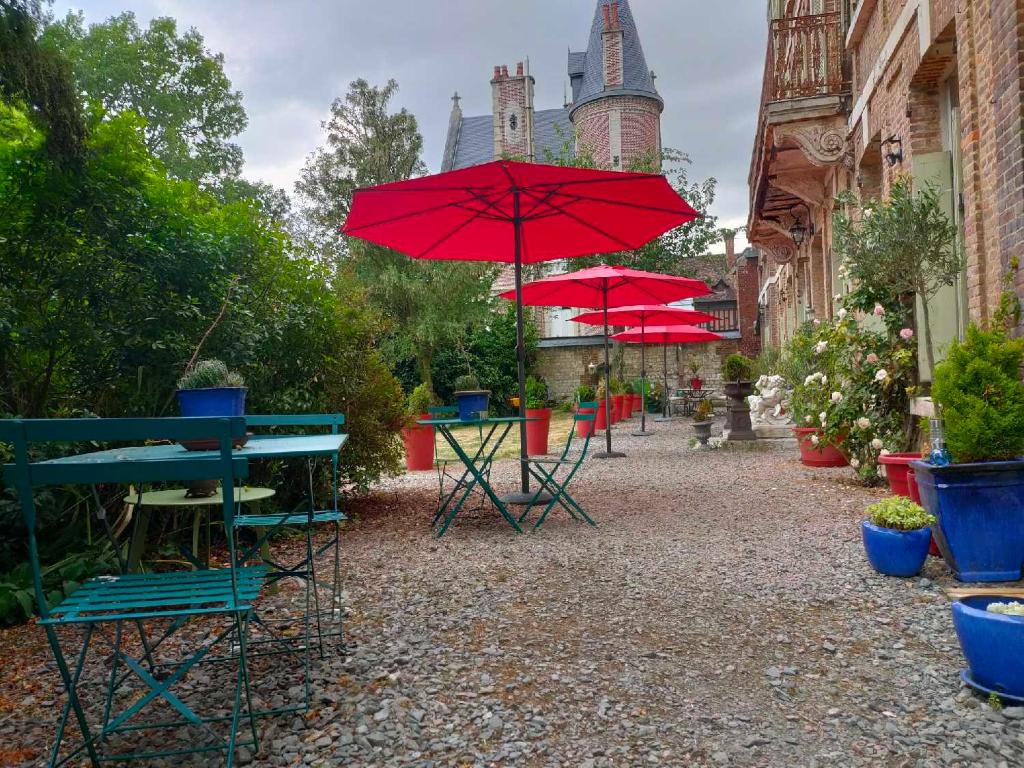 Ogród w obiekcie Demeure en Seine - Gîtes et chambres d'hôte en bord de Seine