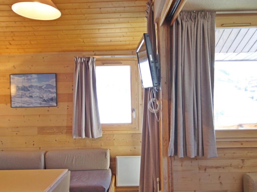 Photo de la galerie de l'établissement Appartement rénové ski aux pieds, centre station - FR-1-181-2464, à Aime La Plagne