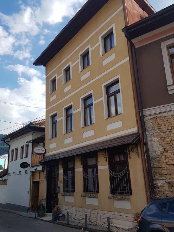 Budova, kde se hotel nachází