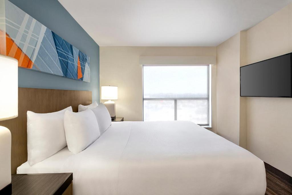 Hyatt House Bryan/College Station photo