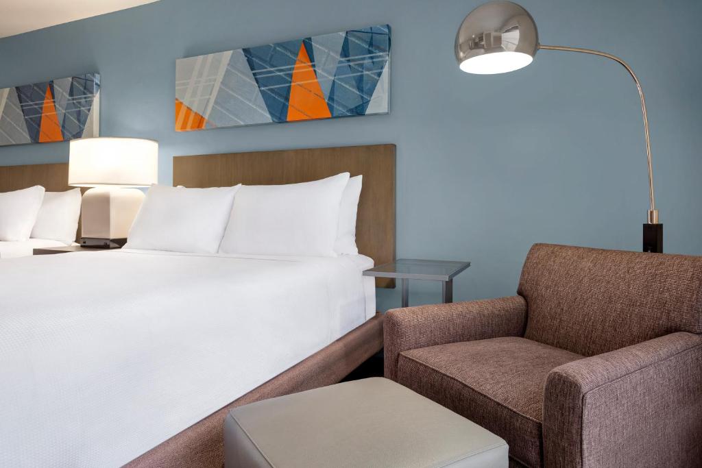 Hyatt House Bryan/College Station photo