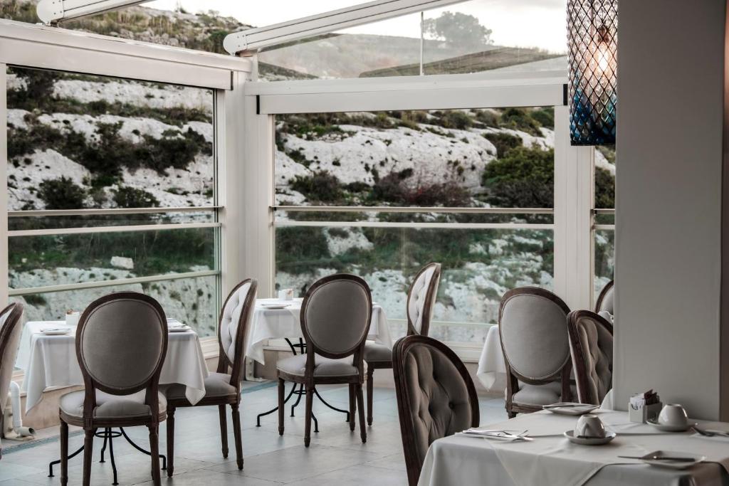 Cesca's Boutique Hotel - 19