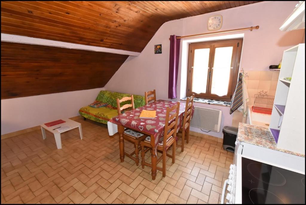 Fotografie z fotogalerie ubytování Doudou Vercors v destinaci Lans-en-Vercors