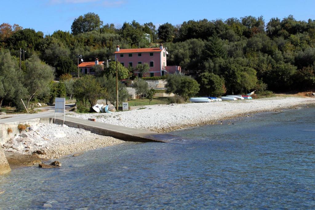 Fotografia z galérie ubytovania Apartments with a parking space Kosi, Labin - 11891 v destinácii Labin
