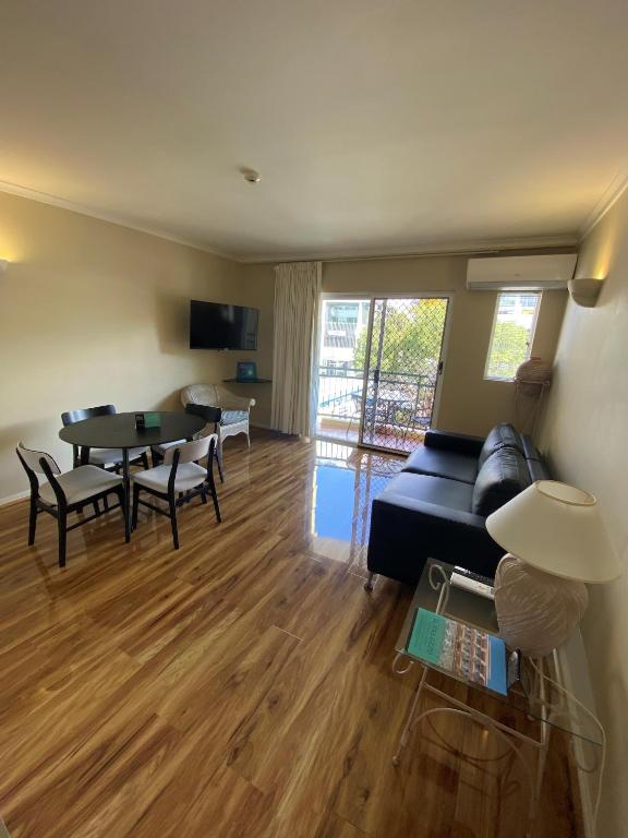 Il Palazzo Holiday Apartments - Resim 8