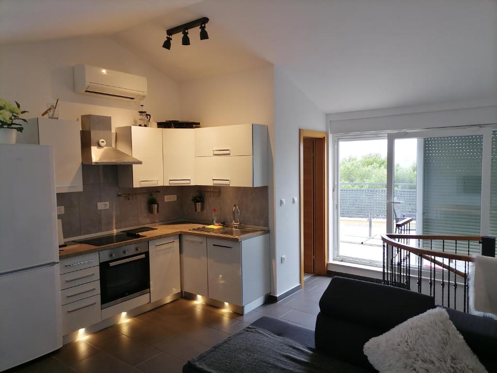 Kuhinja oz. manjša kuhinja v nastanitvi Lars Duplex - Apartment Eržen