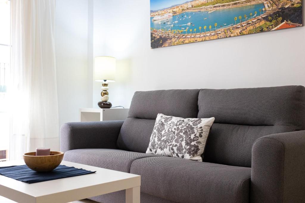 Posedenie v ubytovaní Holidays2Malaga Capuchinos French balconies, private parking, WiFi & Air con