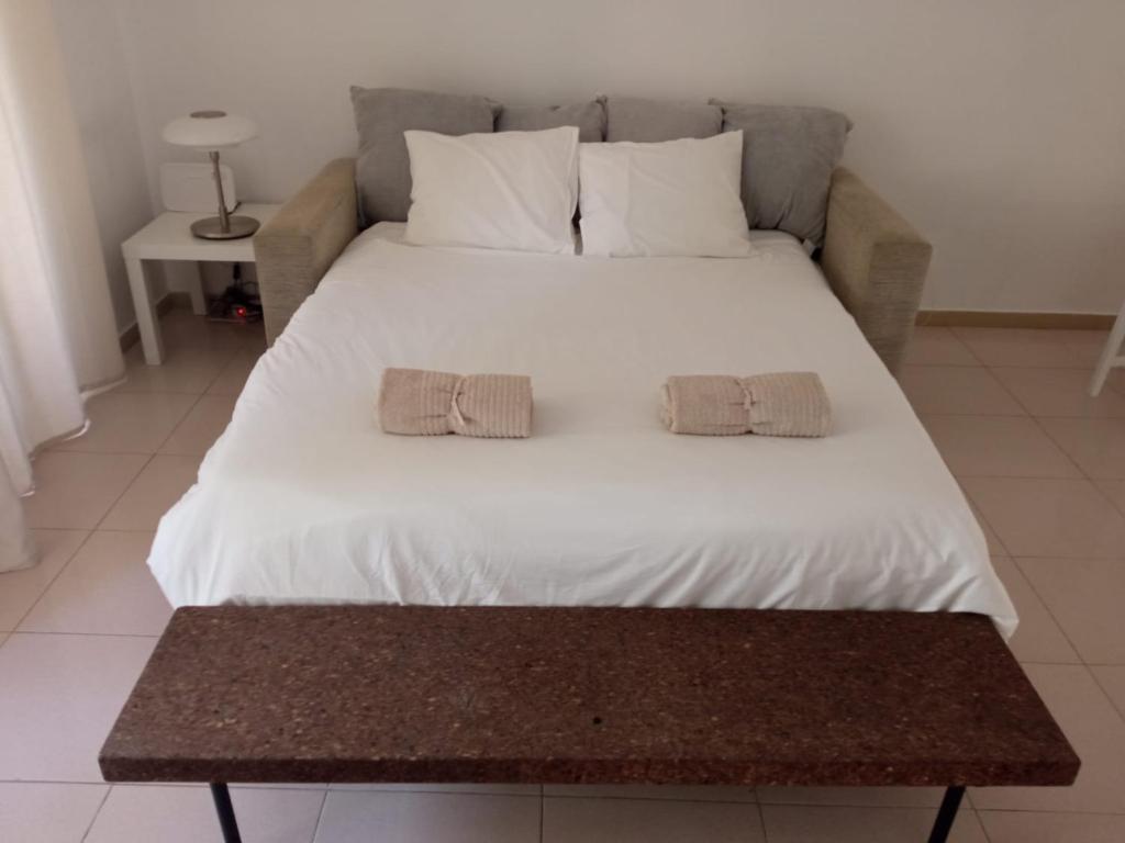 Fotografie z fotogalerie ubytování Golf del Sur-1 bedroom poolside apartment-sleeps 4 v destinaci San Miguel de Abona