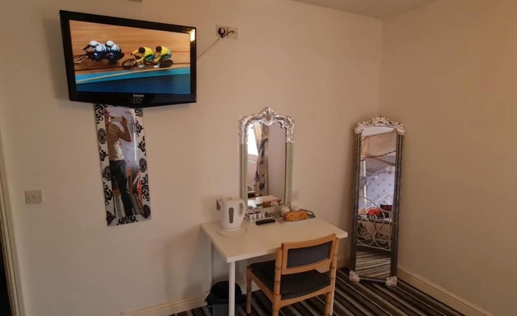 
Family Room - Disability Access
