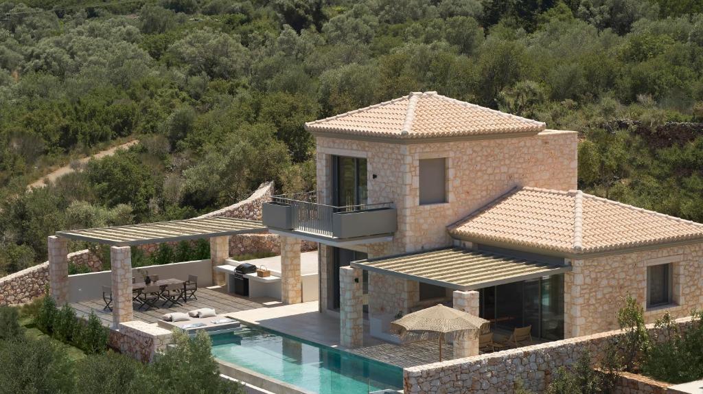 Bazén v ubytování Epiphany Villas Lefkada nebo v jeho okolí