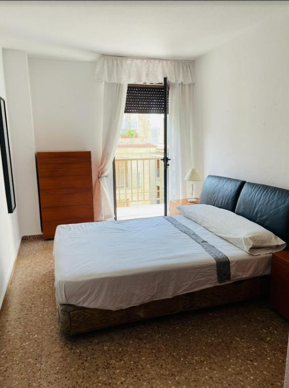 Apartment Piso centro Alicante, Spain - Booking.com