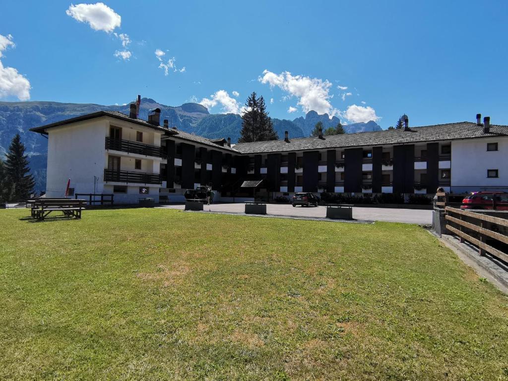 The building in which Az apartmant is located