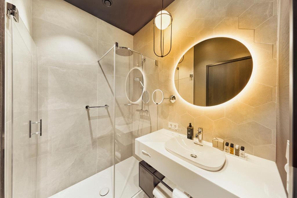 HYPERION Hotel Salzburg - Resim 36