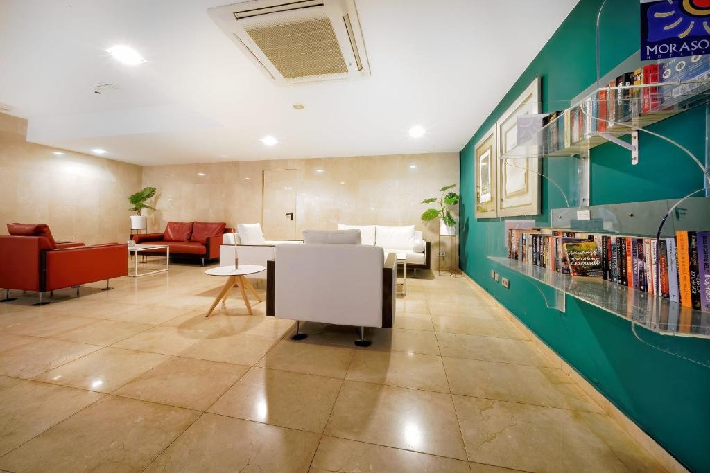 Posezení v ubytování Morasol Suites