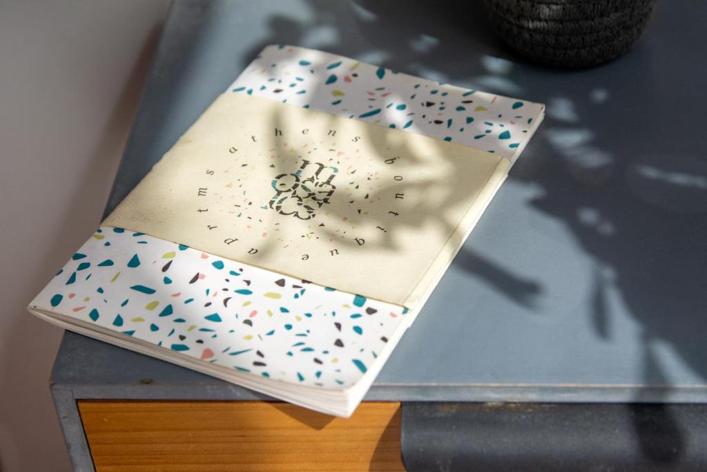 Fotografie z fotogalerie ubytování Ermou 18 Mosaics boutique apartment v Aténách
