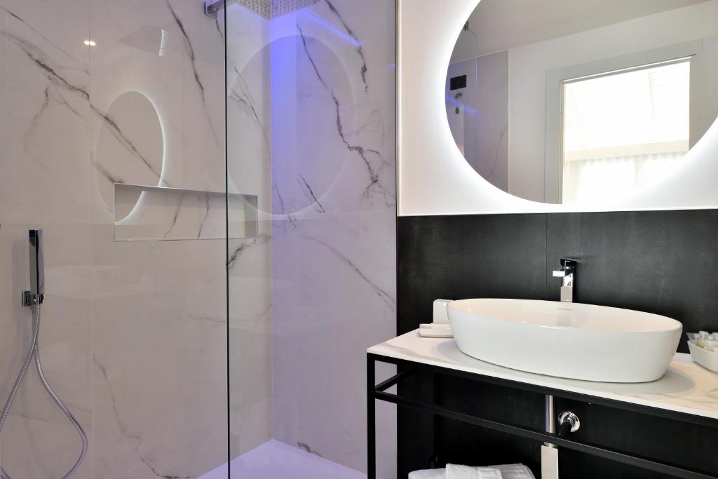 Kúpeľňa v ubytovaní Cara a Bentu - Charming Rooms