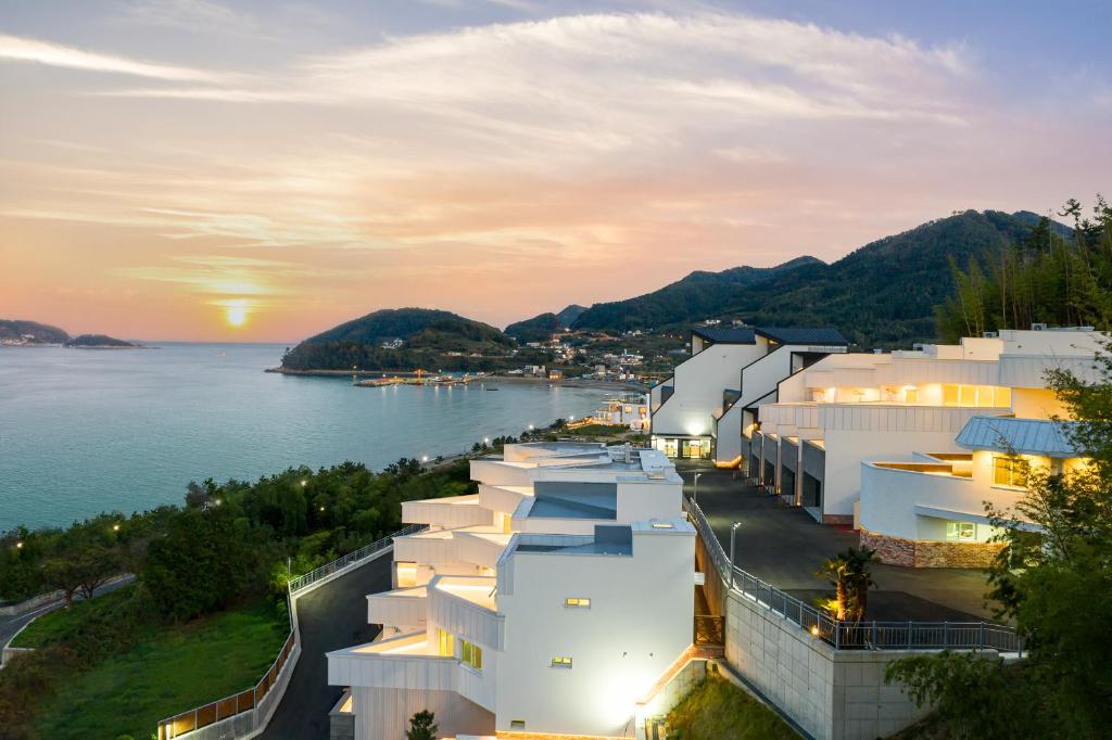 Geoje 
