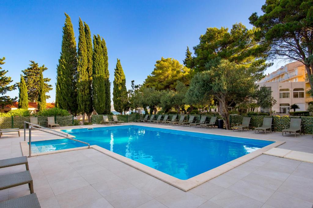 Bazén v ubytování Remisens Hotel Epidaurus-All inclusive nebo v jeho okolí