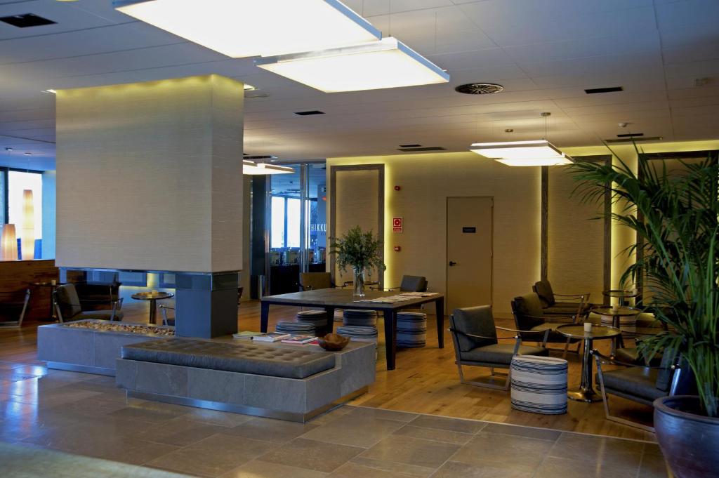 Posezení v ubytování Aravaca Village Hotel