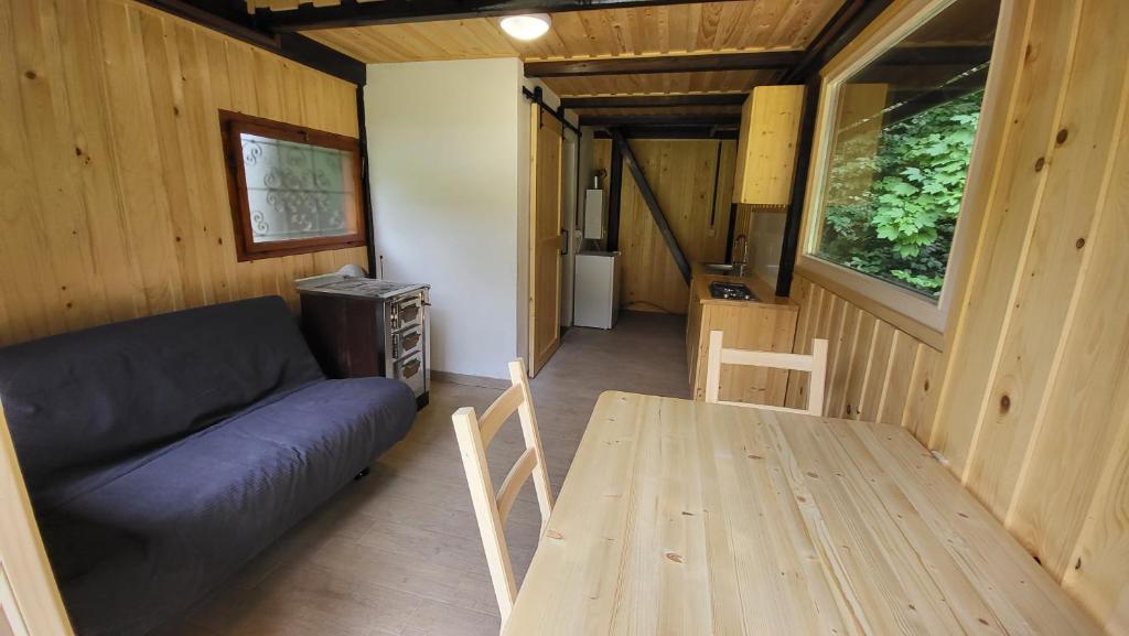 Posezení v ubytování Glamping Fikfak
