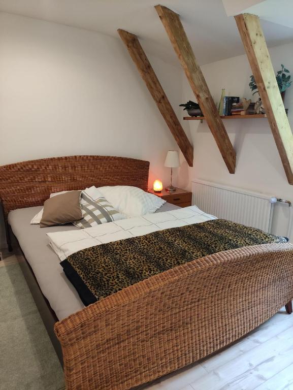 Ferienwohnung-Eider-im-Karolinenkoog-Erholung-zwischen-Feld-und-Deich - Housity