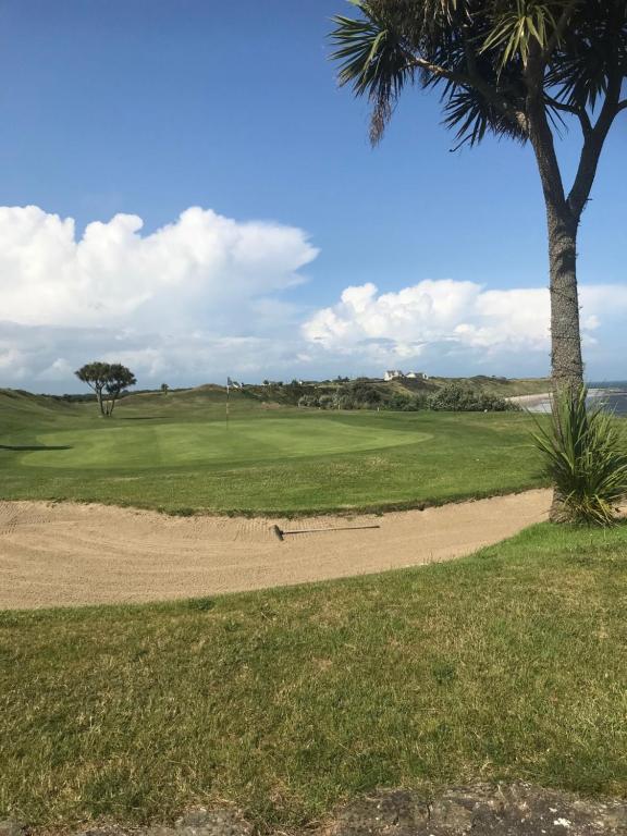 Golf v prázdninového domu nebo okolí