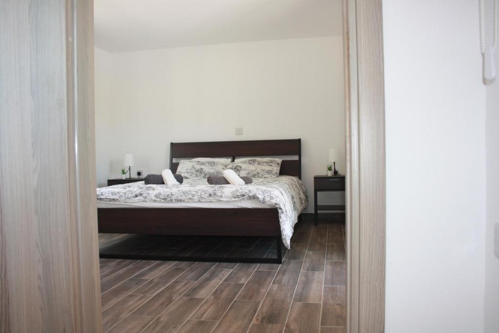 Holiday Apartments,Polynikis Sea-Cret, Pachyammos - Apartment With Sea View