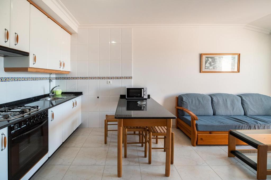 Kuchyňa alebo kuchynka v ubytovaní Apartamento La Perla