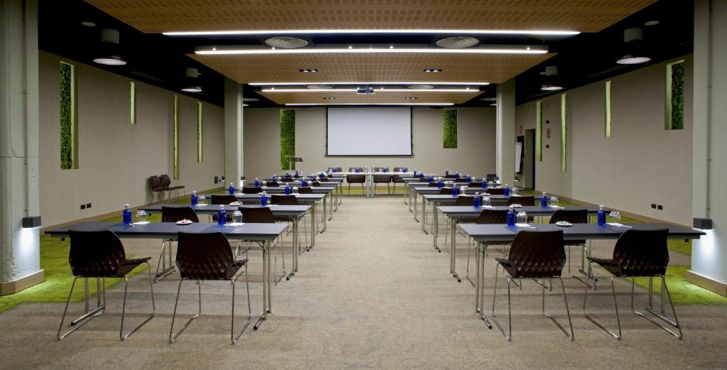 Aravaca Village Hotel - Resim 34