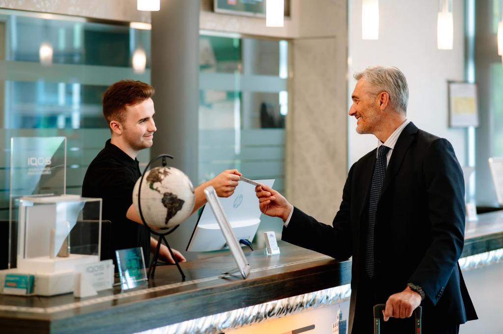 Hotel Cosmopolitan Bologna - Resim 16