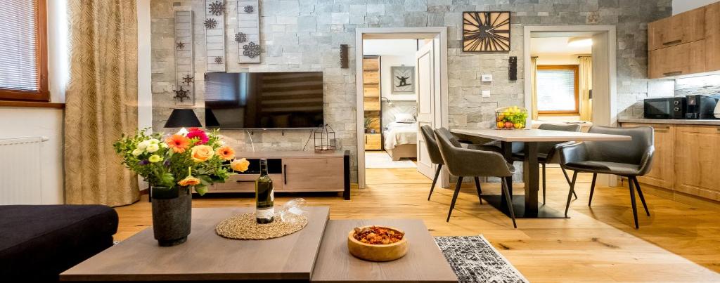 Kuchyň nebo kuchyňský kout v ubytování Apartman Stella