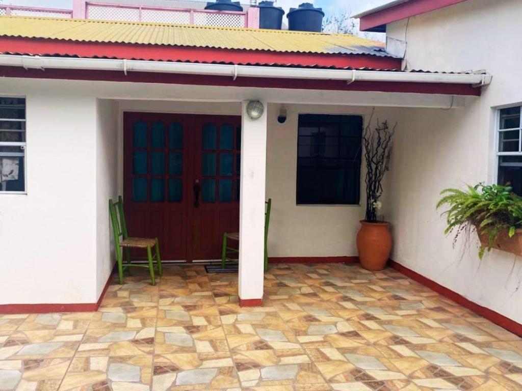 Eebelle Cove: spacious apartment, create memories