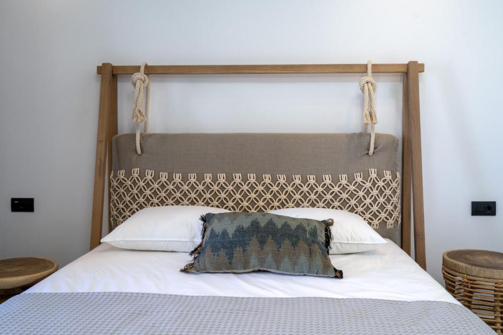 Postel nebo postele na pokoji v ubytování Celine Private Residences