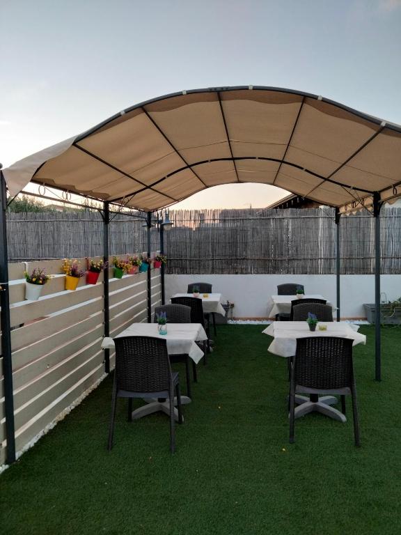Casa Janas a Piscinas - Affascinante affittacamere con spa
