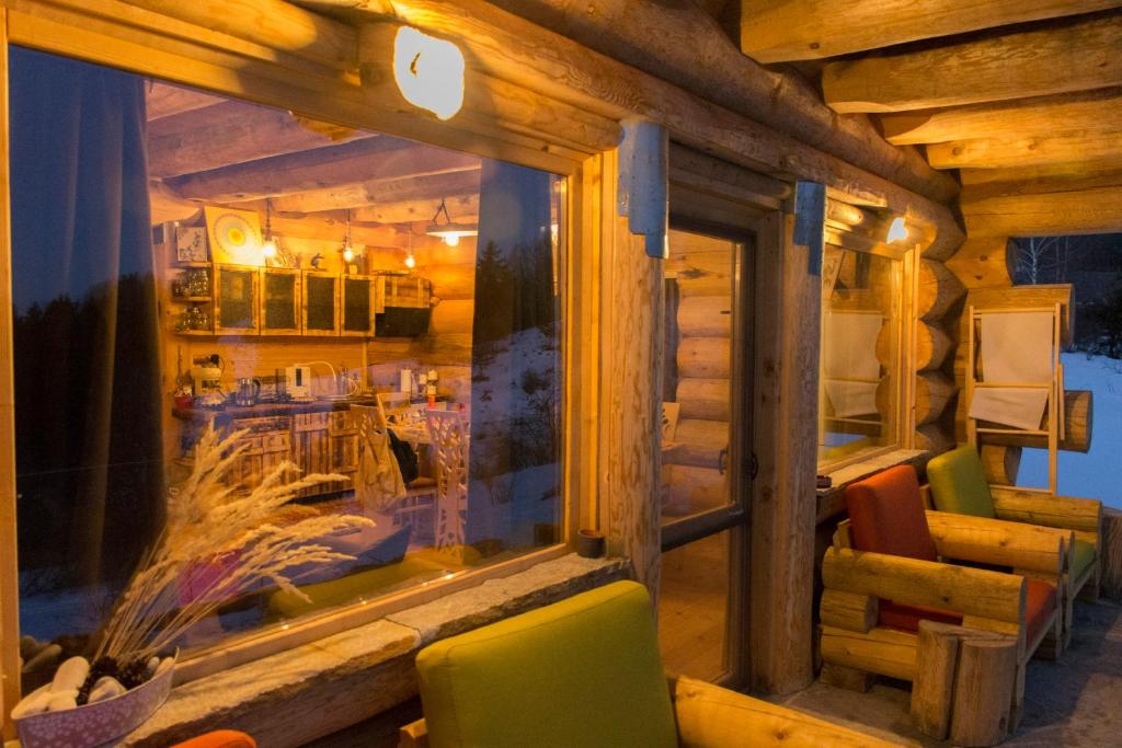 Posezení v ubytování ECO HOUSES ART OF LIVING - Еко къщи изкуството да живееш
