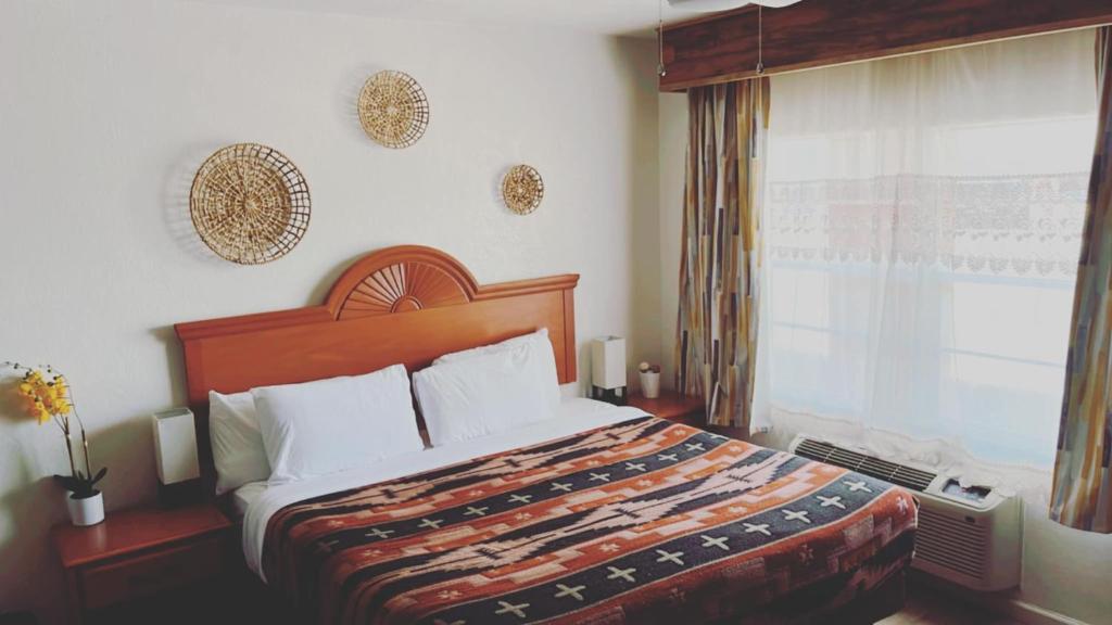 The Classic Desert Aire Hotel photo