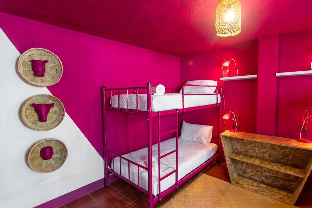 Postel nebo postele na pokoji v ubytování Why Not Hotel