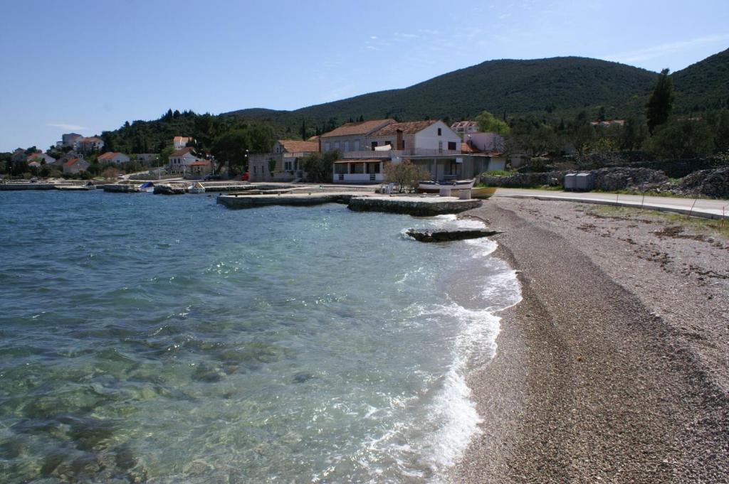 Fotografie z fotogalerie ubytování Apartments by the sea Kneza, Korcula - 9164 v destinaci Pupnat