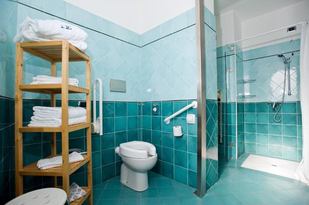 Kúpeľňa v ubytovaní Excelsior Hotel E Appartamenti