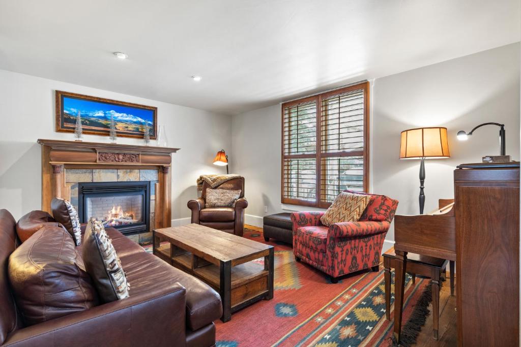 Cassidy's Quarters by AvantStay Cozy Telluride Home w Hot Tub