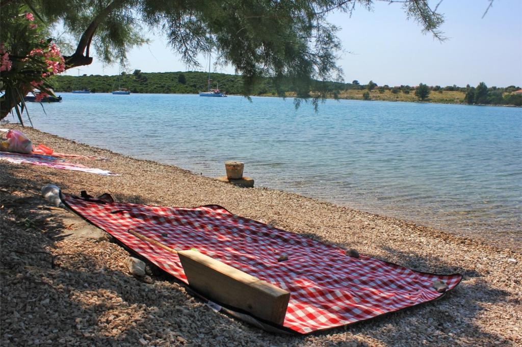 Fotografia z galérie ubytovania Apartments by the sea Loviste, Peljesac - 10255 v destinácii Lovište