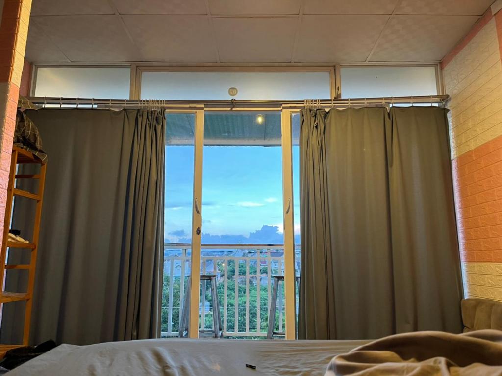 Vi vu ngoại thành Hà Nội