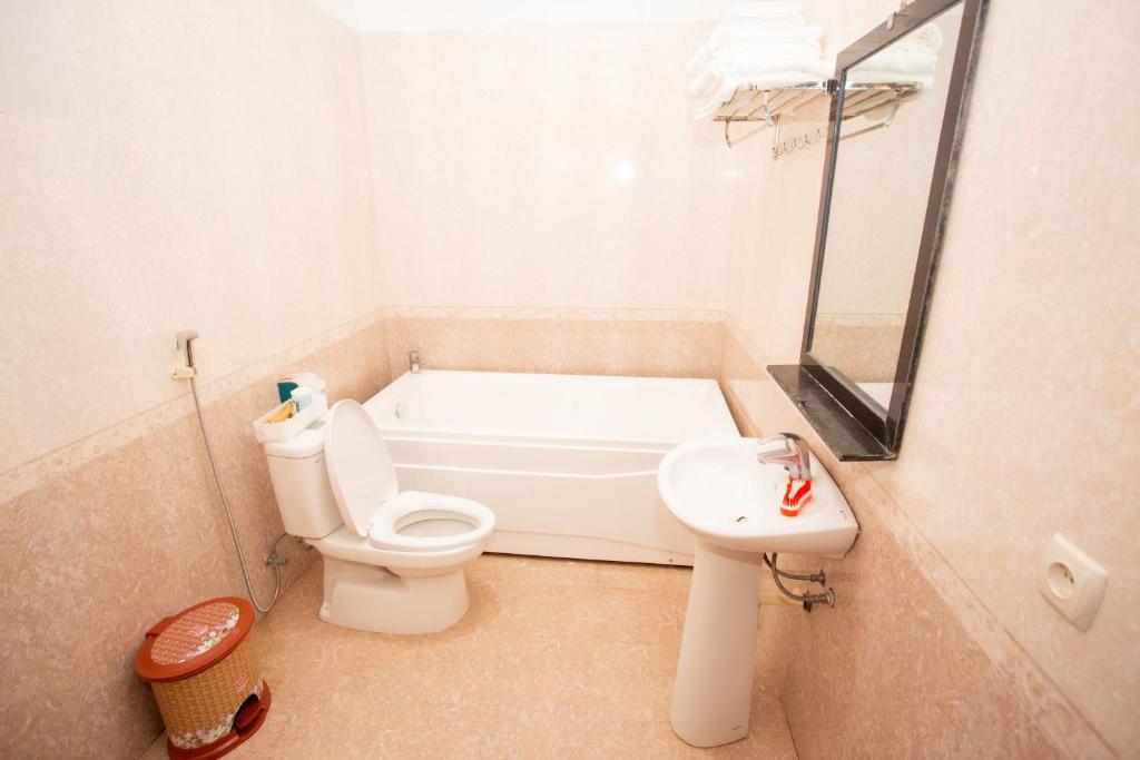 Koupelna v ubytování Amazing Hotel, Trương Pháp, Quang Phú, Đồng Hới